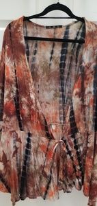 Super hip bono tie dye open top